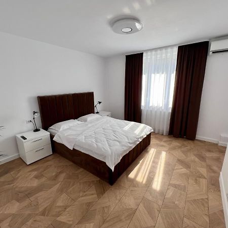 Ancodirect Apartments Radauti Luaran gambar